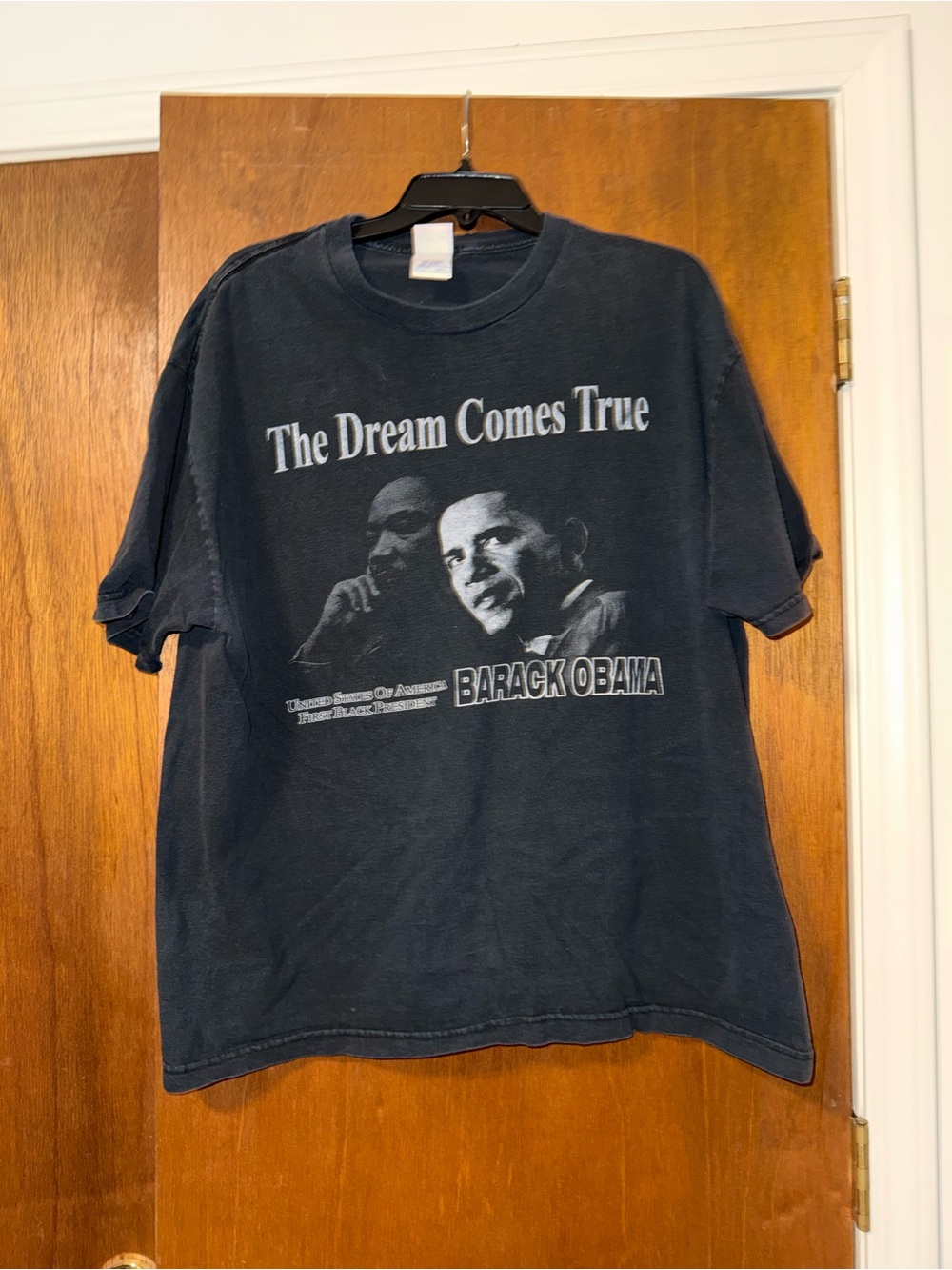 The Dream Comes True Graphic Tee - Black